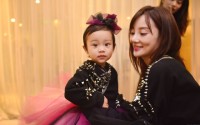明星整容没有整容看看这些明星的女儿就知道